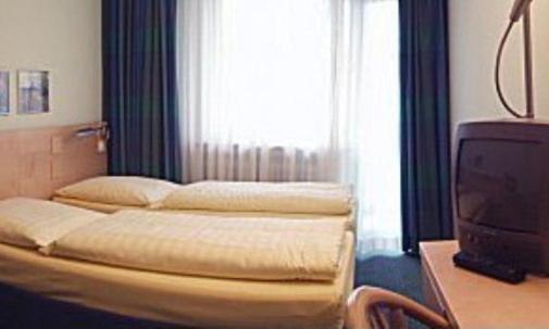 ميونيخ Hotel Konigswache الغرفة الصورة